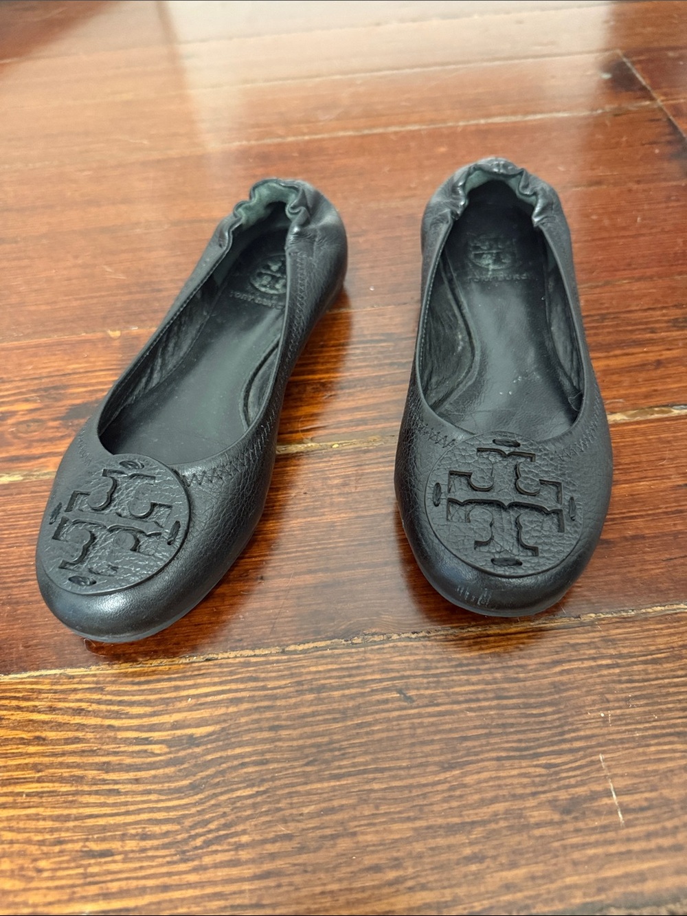 Tory Burch Black Leather Logo Ballet Flats